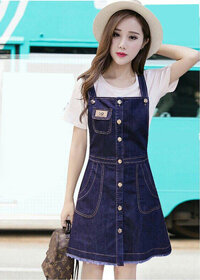 Đầm Yếm Jean Nữ Thêu Logo Cài Nút Dọc Duyên Dáng