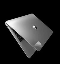 DÁN 3M INNOSTYLE (USA) DIAMOND GUARD 6-IN-1 SKIN SET FOR MACBOOK PRO 13” 2020 – 2021 (SPACE GRAY, SILVER)