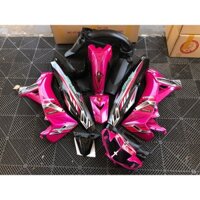 Dàn áo Sirius màu hồng kendy phối đen, dán sẵn tem, đi ốp đầu Hello/ dè Fi, hàng 1/1