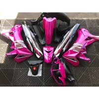 Dàn áo Sirius màu tím violet, dán sẵn tem, hàng 1/2, ốp trước si Hello/dè trước Zin