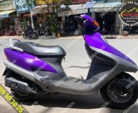 Dán Decal nhôm xước đổi màu xe Spacy