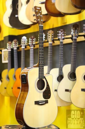 Đàn guitar Acoustic Yamaha FX370C