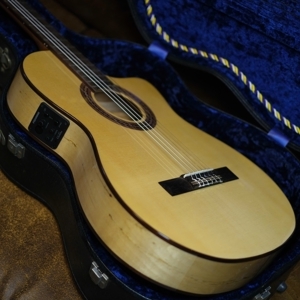 Đàn guitar classic Cordoba C5 CET Limited