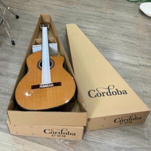 Đàn Guitar Classic Cordoba C7-CE CD