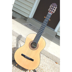 Đàn guitar classic Hohner HC06