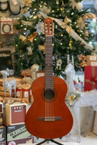 Đàn Guitar Classic Yamaha C40