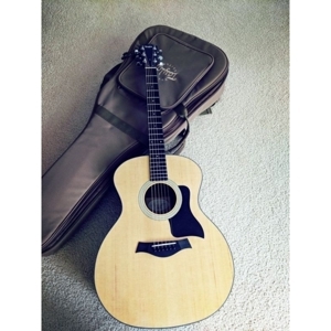 Đàn Guitar Taylor 114E