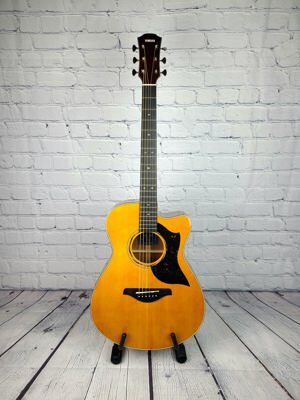 Đàn guitar Yamaha AC5M