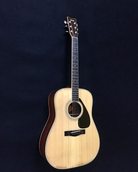 Đàn Guitar Yamaha FG-301B