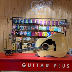 Đàn Guitar Yamaha FG-301B