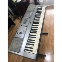 Đàn organ Nhật Yamaha VN -300 mới 99,9% âm thanh hay . đây đủ chức năng . bảo hành 1 năm