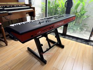 Đàn organ Roland Fantom-8