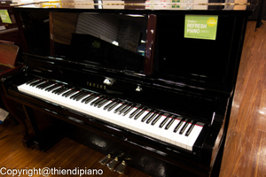 Đàn Piano Cơ Yamaha UX100