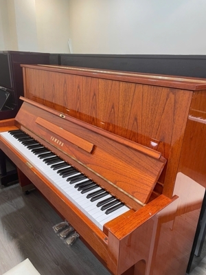 Đàn Piano Cơ Yamaha W104