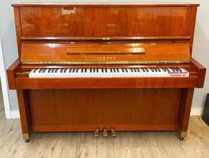 Đàn Piano Cơ Yamaha W104