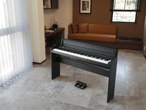 Đàn piano điện Korg LP-180