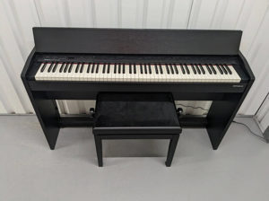 Đàn piano điện Roland F140R (F-140R)
