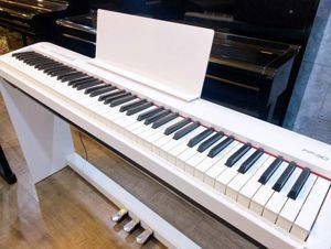 Đàn Piano điện Roland FP-30