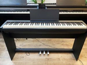 Đàn Piano điện Roland FP-30