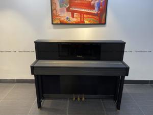 Đàn piano điện Roland LX-10