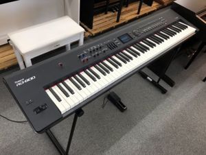 Đàn piano điện roland RD-800