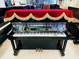 Đàn Piano Kawai KU1