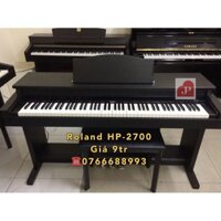 Đàn piano Roland HP-2700 màu đen kiểu dáng đẹp