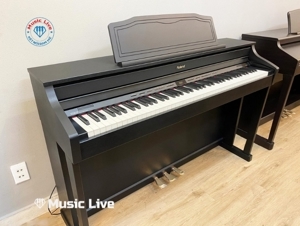 Đàn piano Roland HP-506