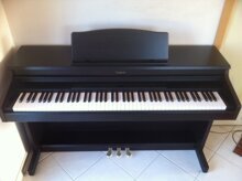 Đàn Piano Roland KR-4500