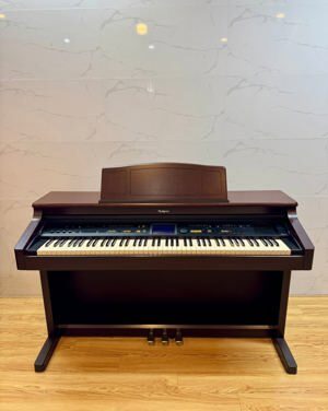 Đàn piano Roland KR-577