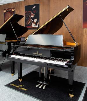 Đàn piano Shigeru Kawai SK-3