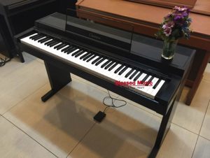 Đàn piano Yamaha CLP-100