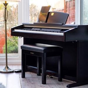 Đàn piano Yamaha CLP-130