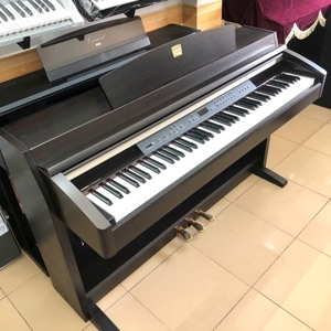 Đàn piano Yamaha CLP 230R