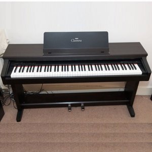 Đàn Piano Yamaha CLP-250
