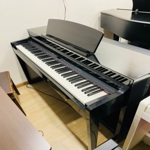 Đàn Piano Yamaha CLP-470