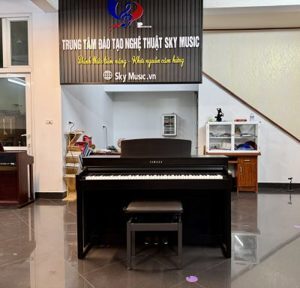 Đàn Piano Yamaha CLP-470