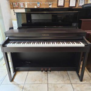 Đàn Piano Yamaha CLP-470