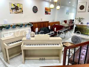 Đàn Piano Yamaha CLP 635 WA