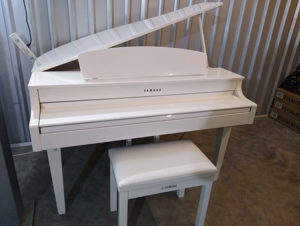 Đàn Piano Yamaha CLP-665GP