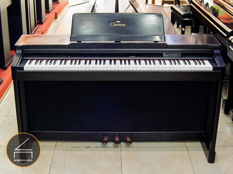 Đàn Piano Yamaha CLP-705