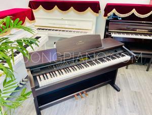 Đàn piano Yamaha CVP-201