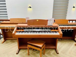 Đàn piano Yamaha CVP-204C