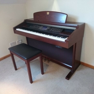 Đàn Piano Yamaha CVP-205