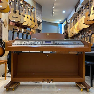 Đàn Piano Yamaha CVP 303