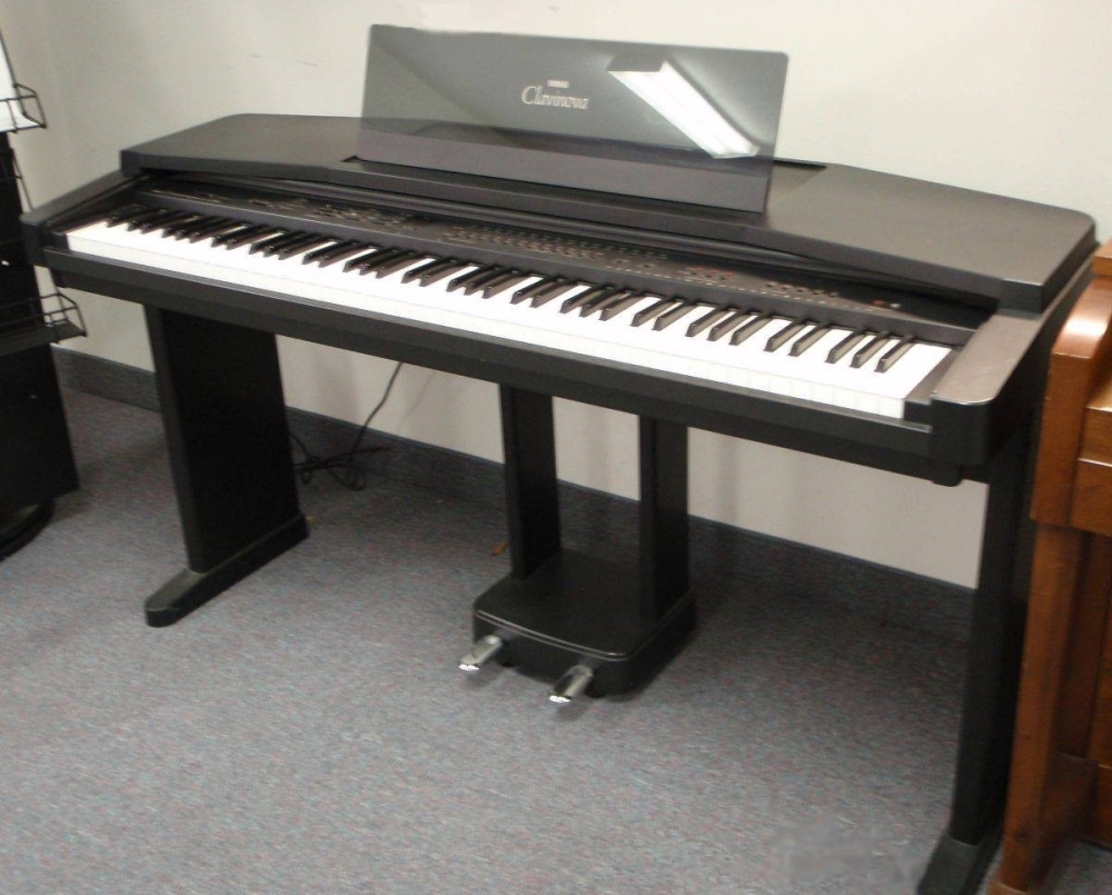 Đàn Piano Yamaha CVP30 (CVP-30)