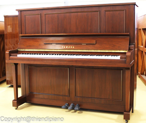 Đàn piano Yamaha HQ90