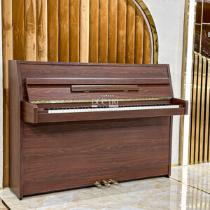 Đàn Piano Yamaha MC101