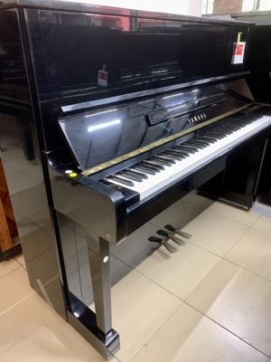 Đàn piano Yamaha MC10A