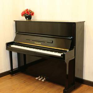 Đàn Piano Yamaha U2F (U-2F)